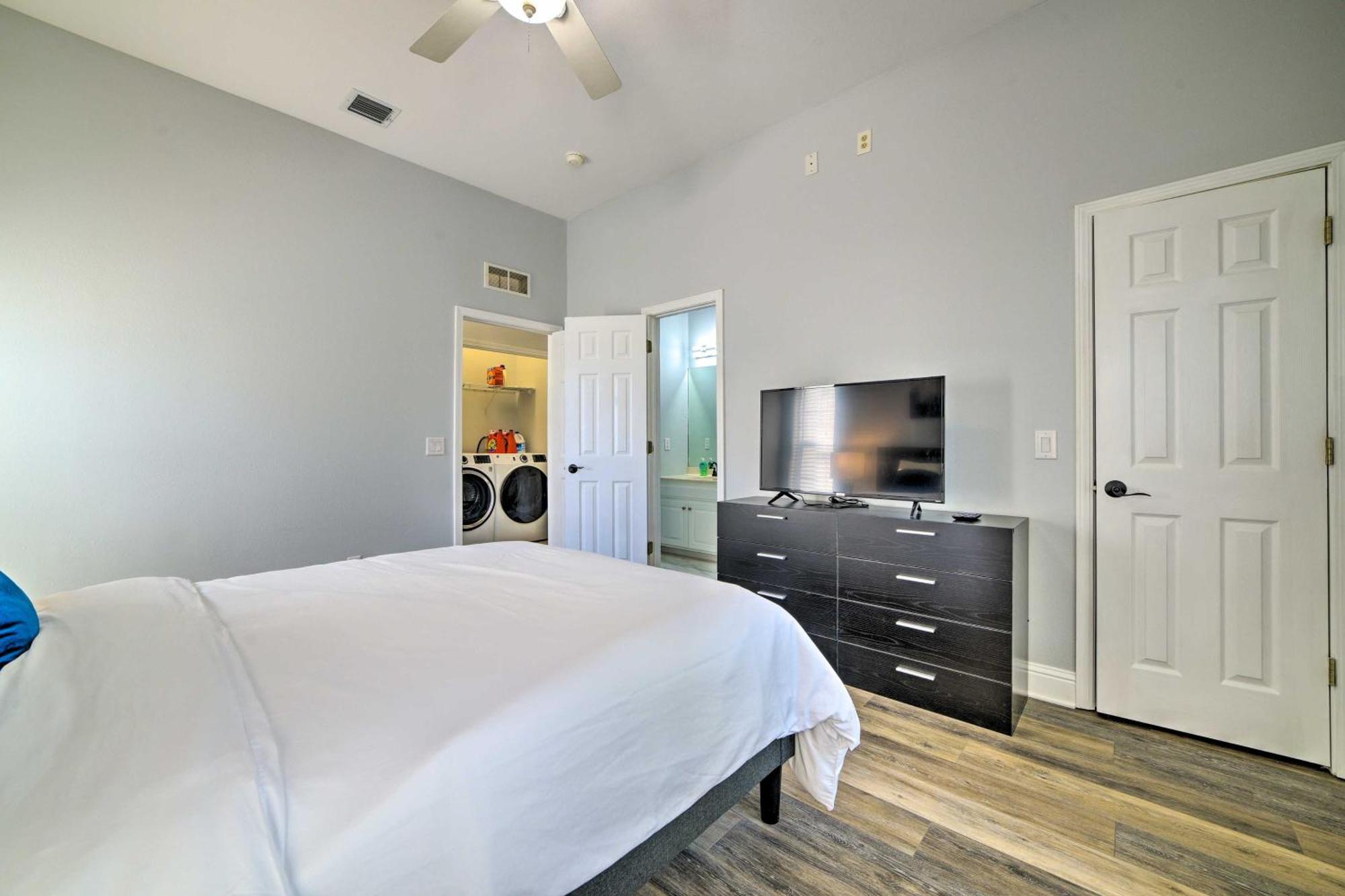 Sunny Pcb Home With Balcony Steps To The Beach! Panama City Beach Exteriör bild